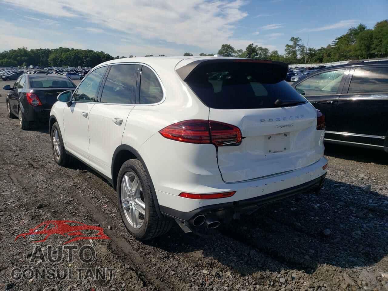 PORSCHE CAYENNE 2016 - WP1AB2A27GLA92984