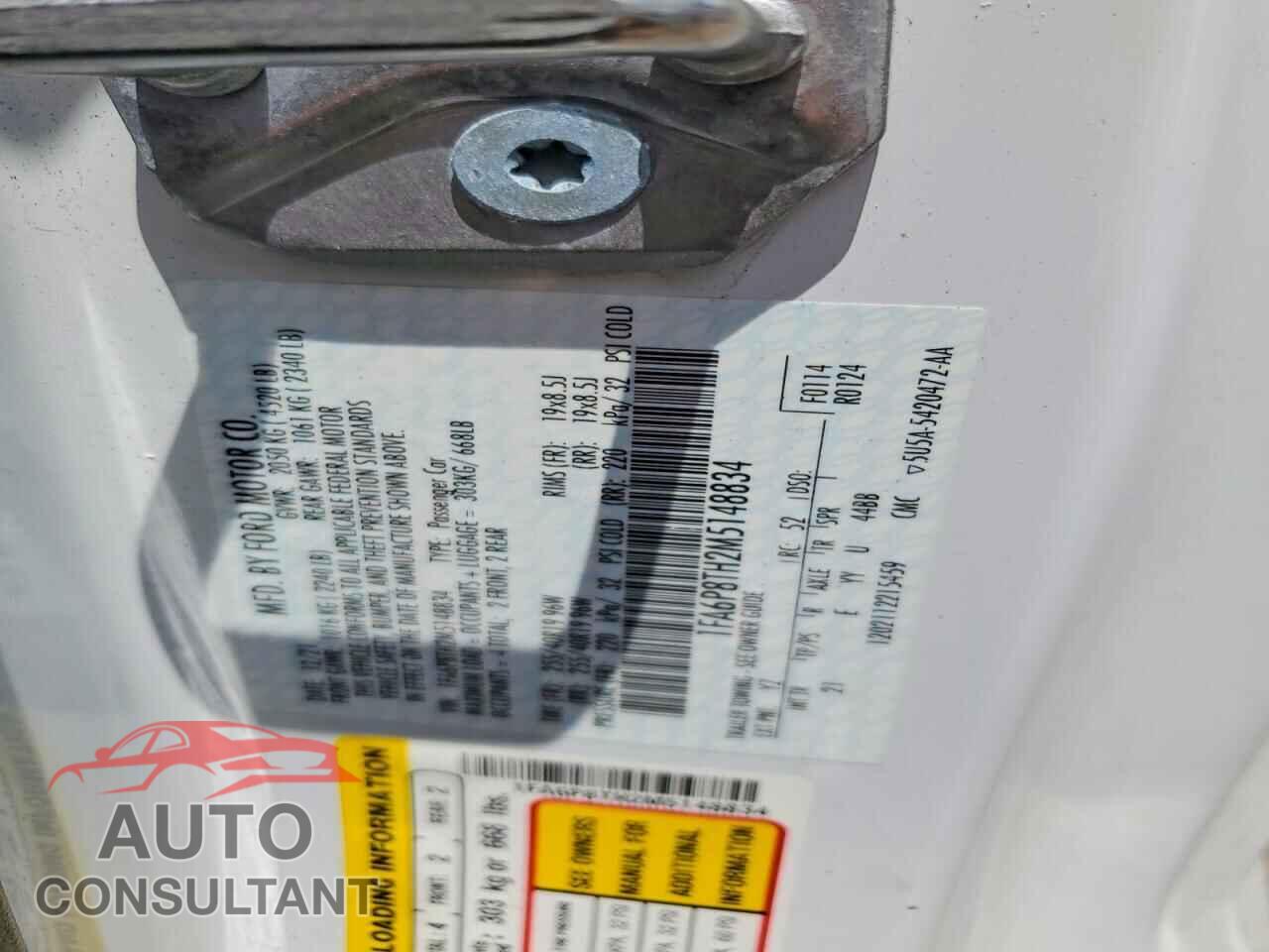 FORD MUSTANG 2021 - 1FA6P8TH2M5148834