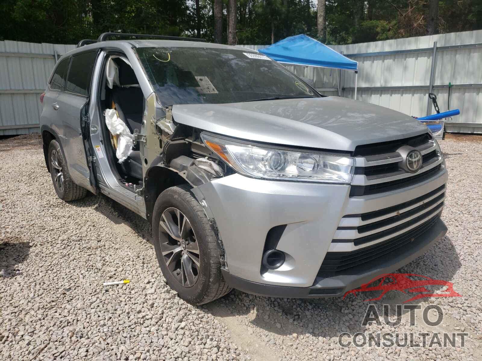 TOYOTA HIGHLANDER 2018 - 5TDZZRFH1JS238338