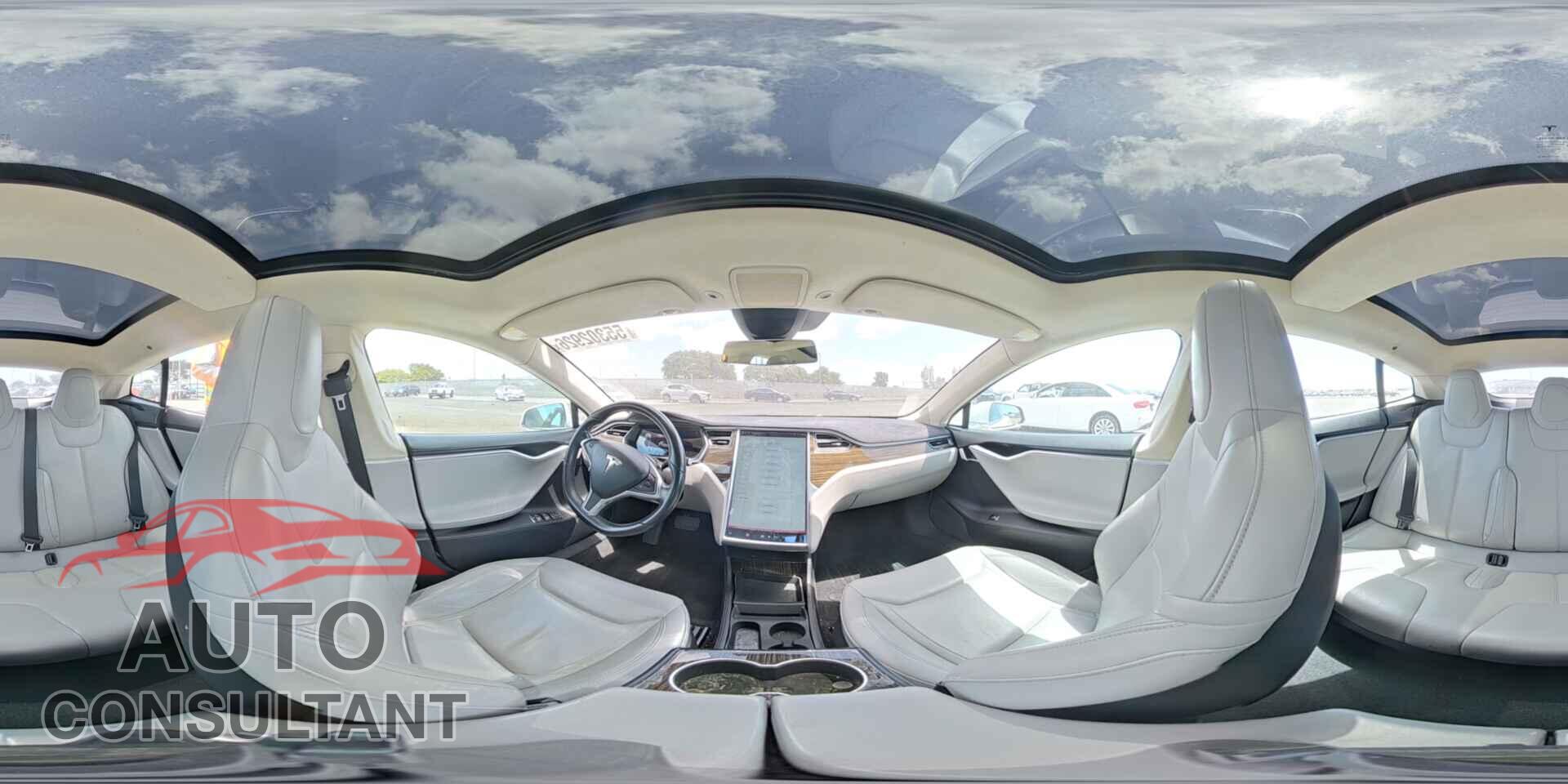 TESLA MODEL S 2015 - 5YJSA1E28FF118930