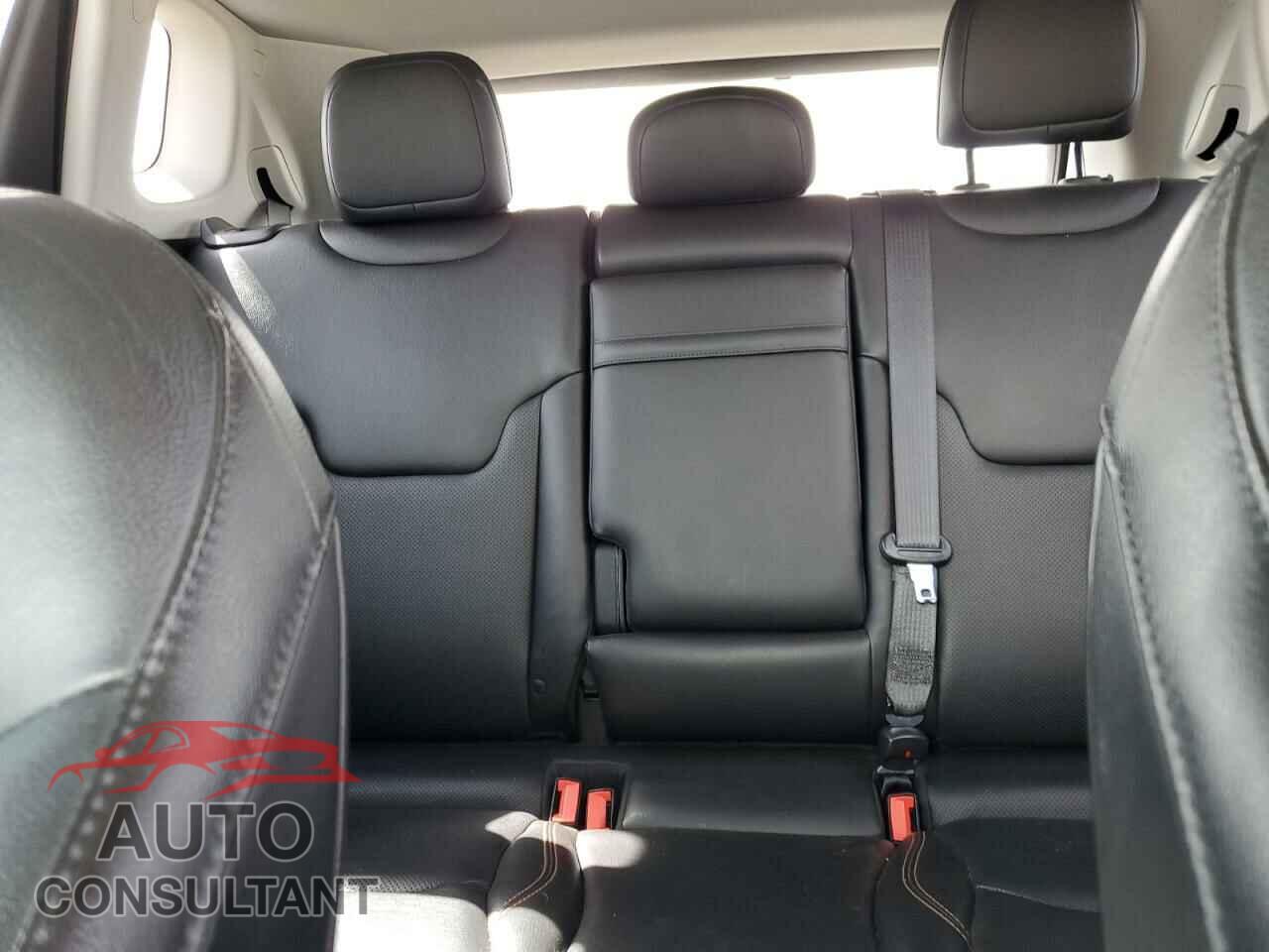 JEEP COMPASS 2018 - 3C4NJDCB3JT329061