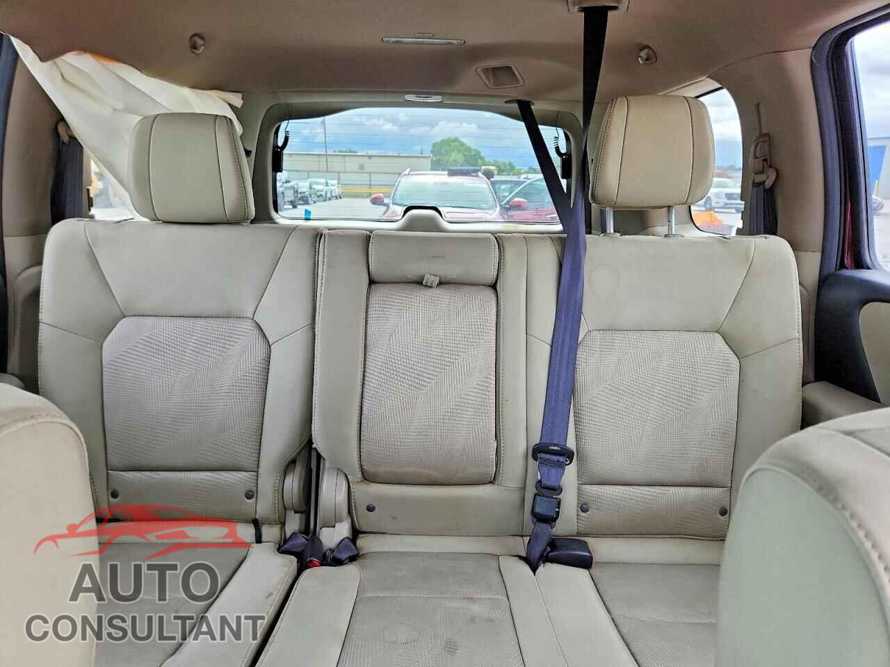 HONDA PILOT 2013 - 5FNYF3H26DB044553