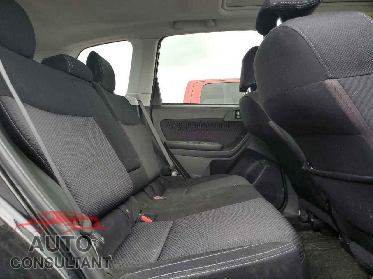 SUBARU FORESTER 2017 - JF2SJAEC1HH563068
