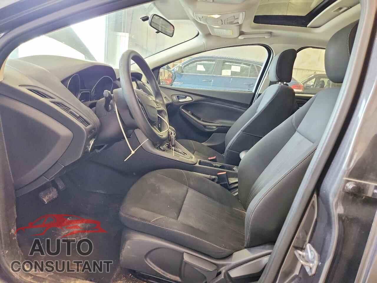 FORD FOCUS 2017 - 1FADP3H20HL287098