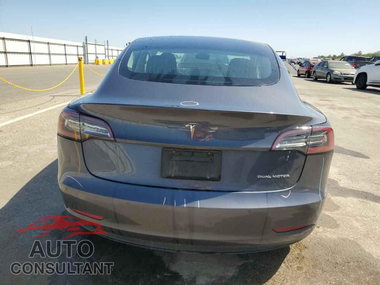 TESLA MODEL 3 2020 - 5YJ3E1EB7LF650979