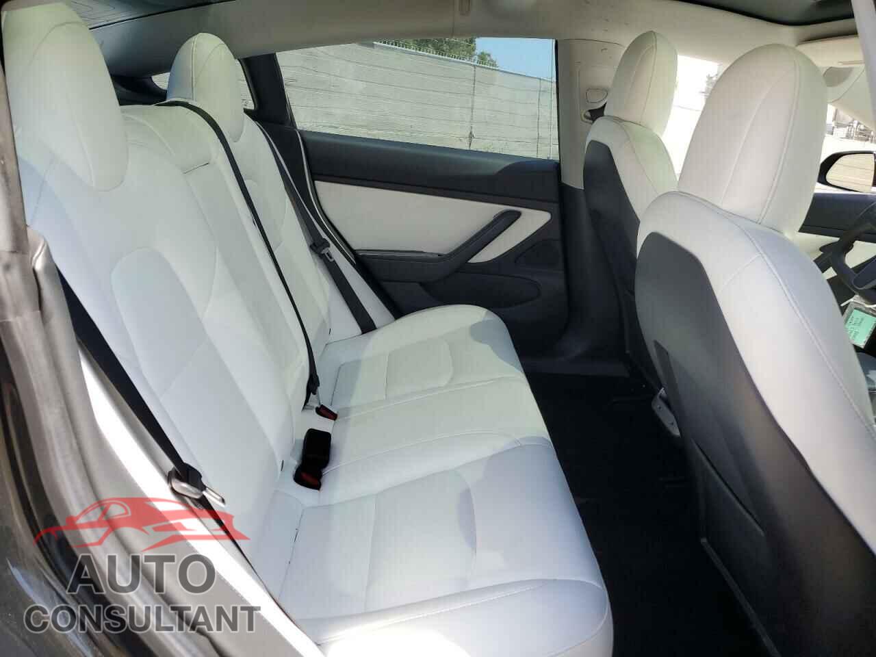 TESLA MODEL 3 2019 - 5YJ3E1EA1KF431988