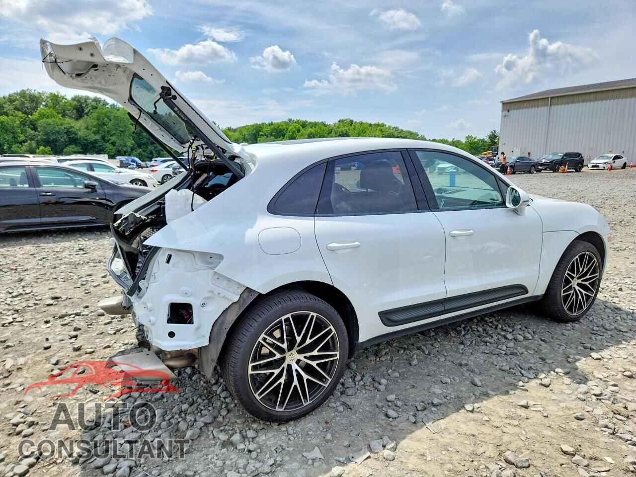 PORSCHE MACAN 2022 - WP1AA2A50NLB06315