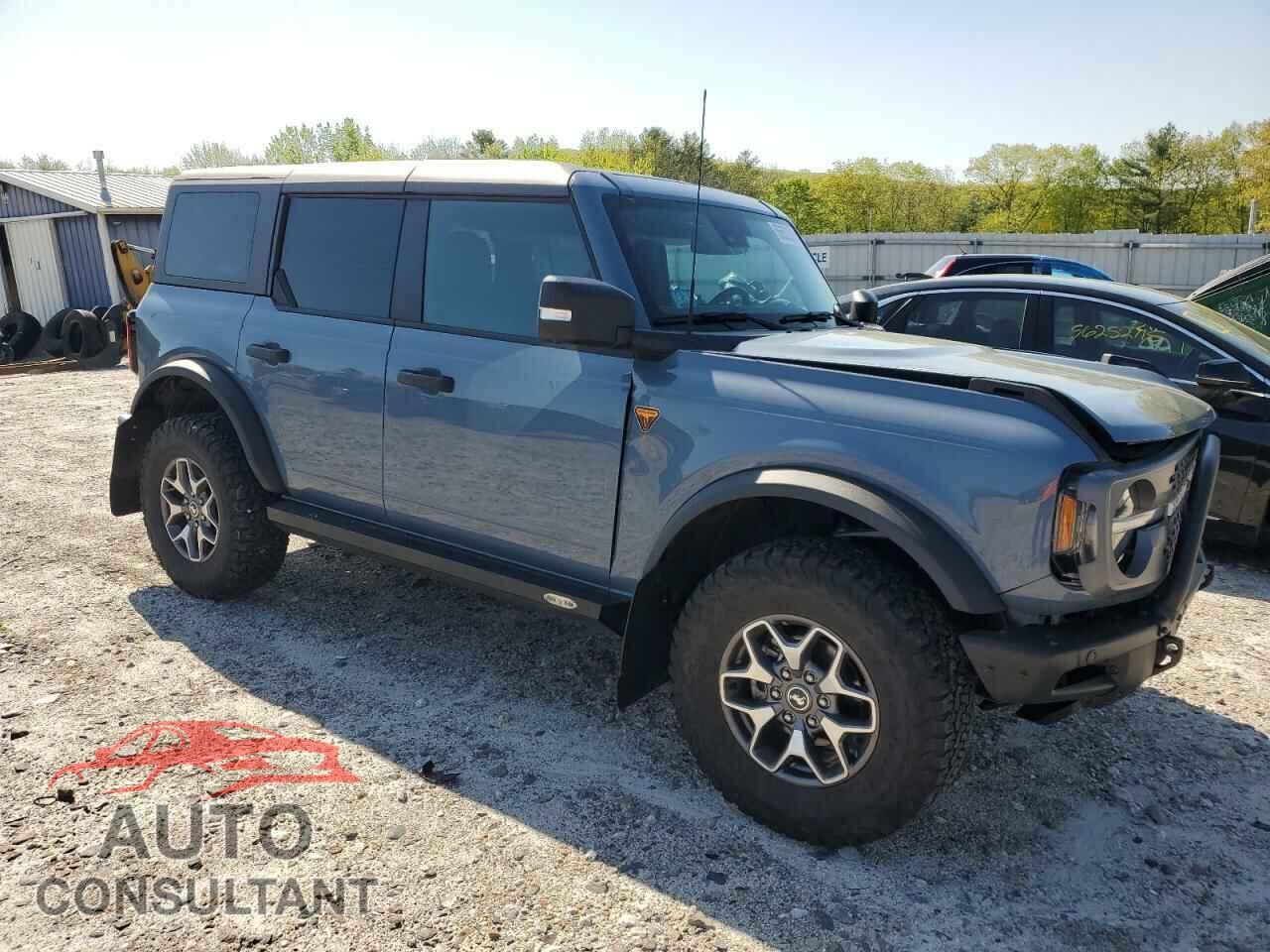 FORD BRONCO 2023 - 1FMEE5DH2PLB00979