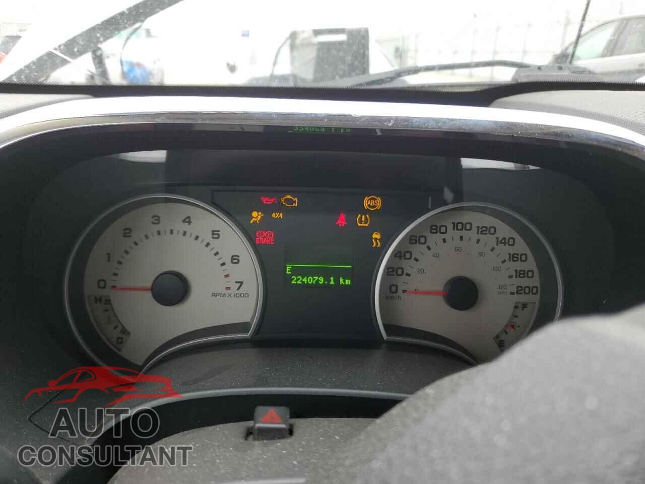 FORD EXPLORER 2010 - 1FMEU2D88AUA25501