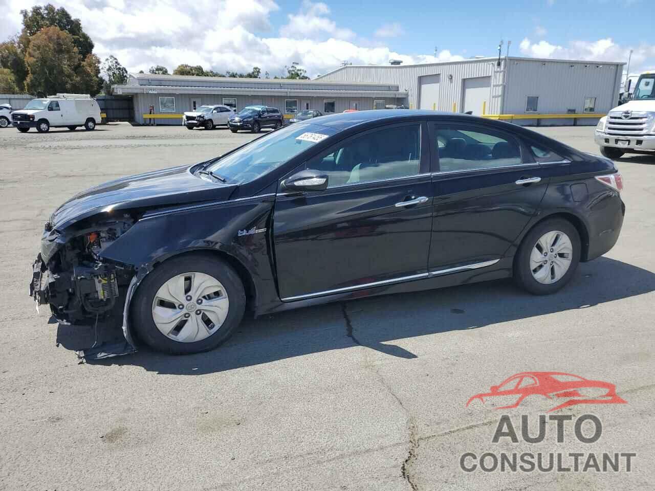 HYUNDAI SONATA 2014 - KMHEC4A47EA113253