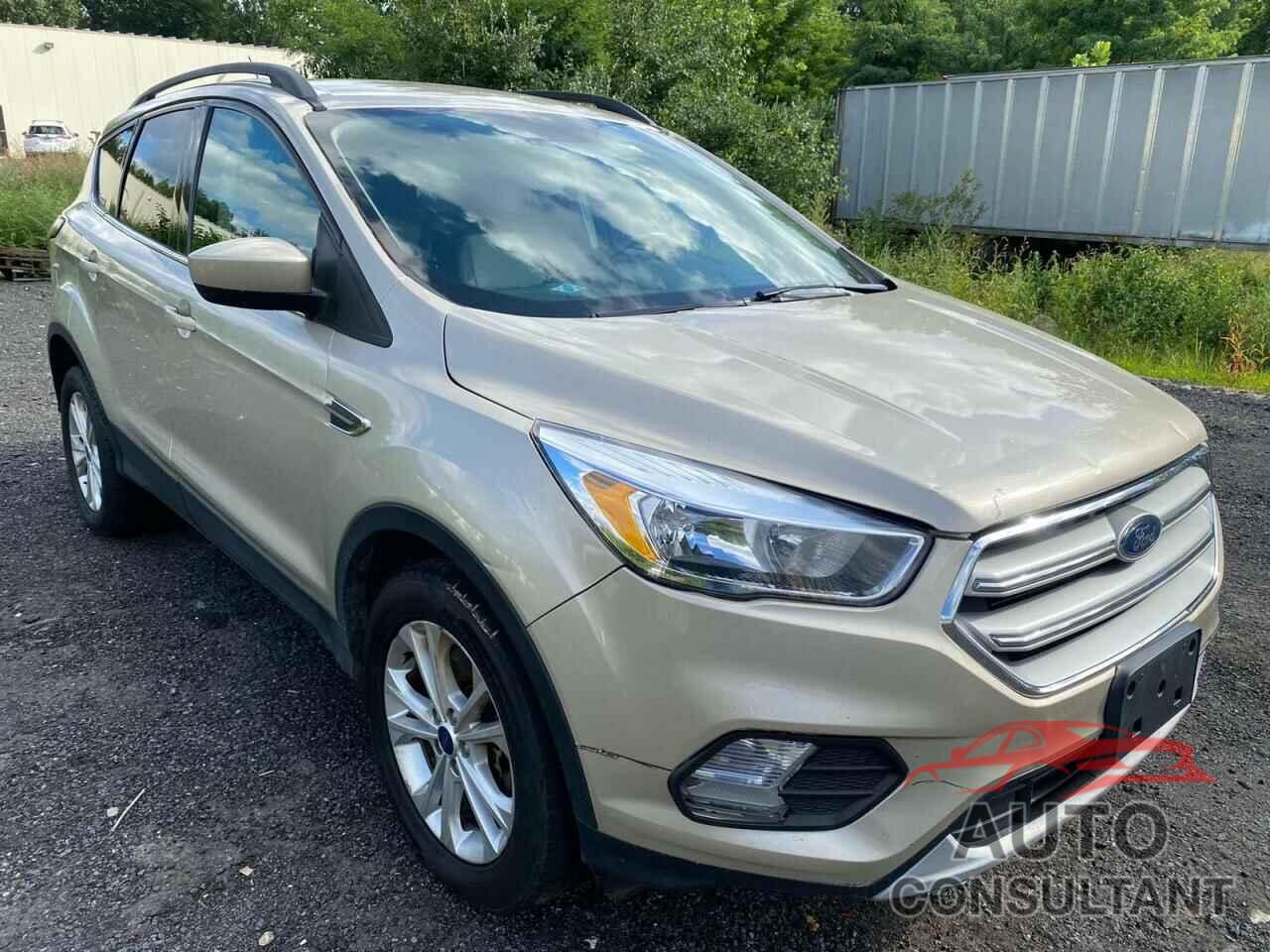 FORD ESCAPE 2018 - 1FMCU9GD5JUD11573