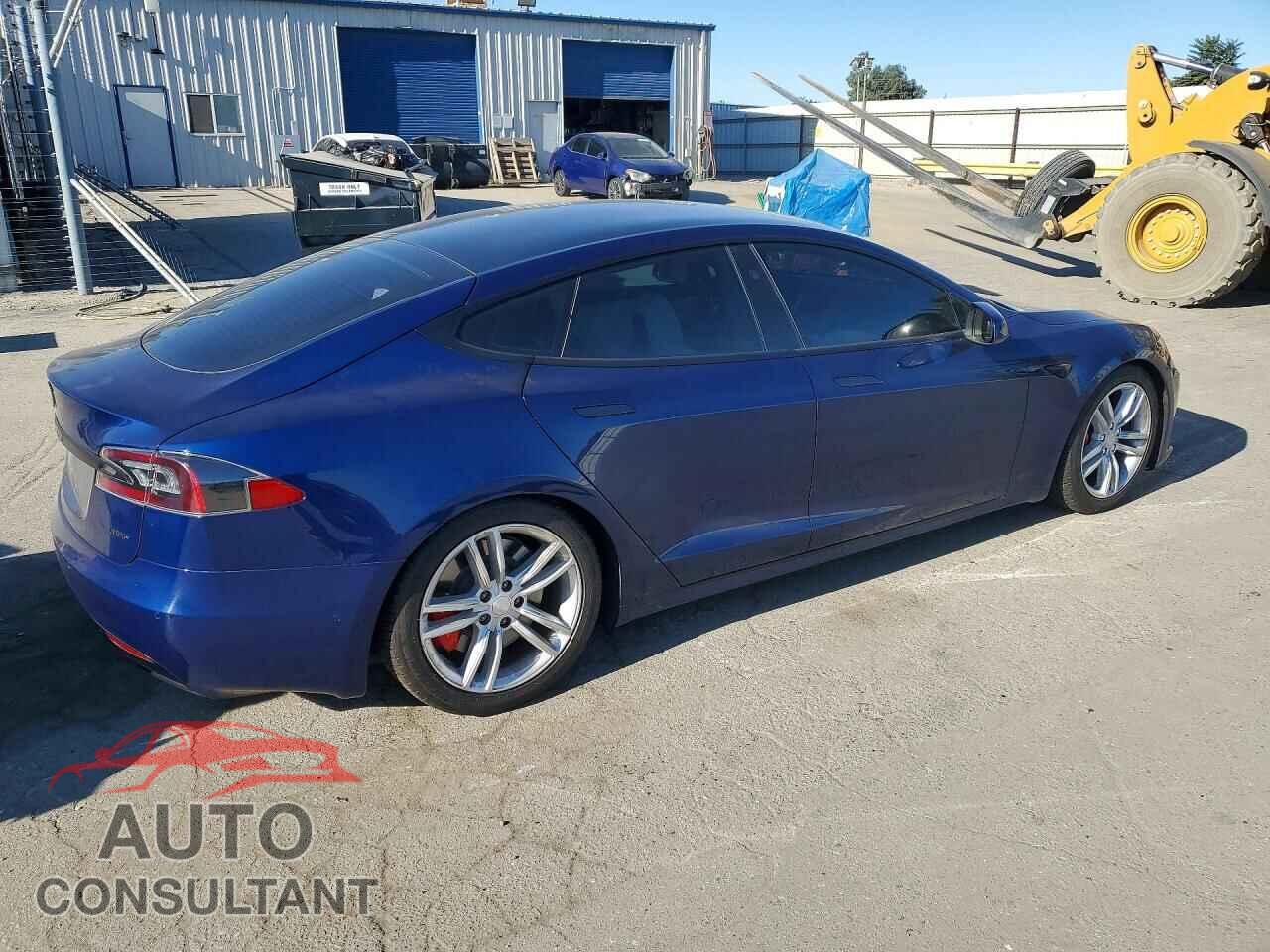 TESLA MODEL S 2017 - 5YJSA1E28HF200840