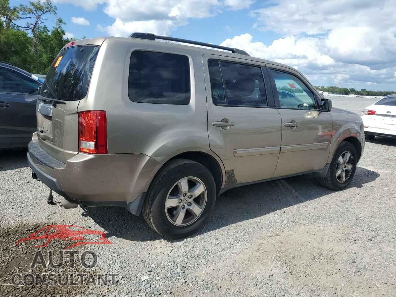 HONDA PILOT 2011 - 5FNYF4H69BB026277