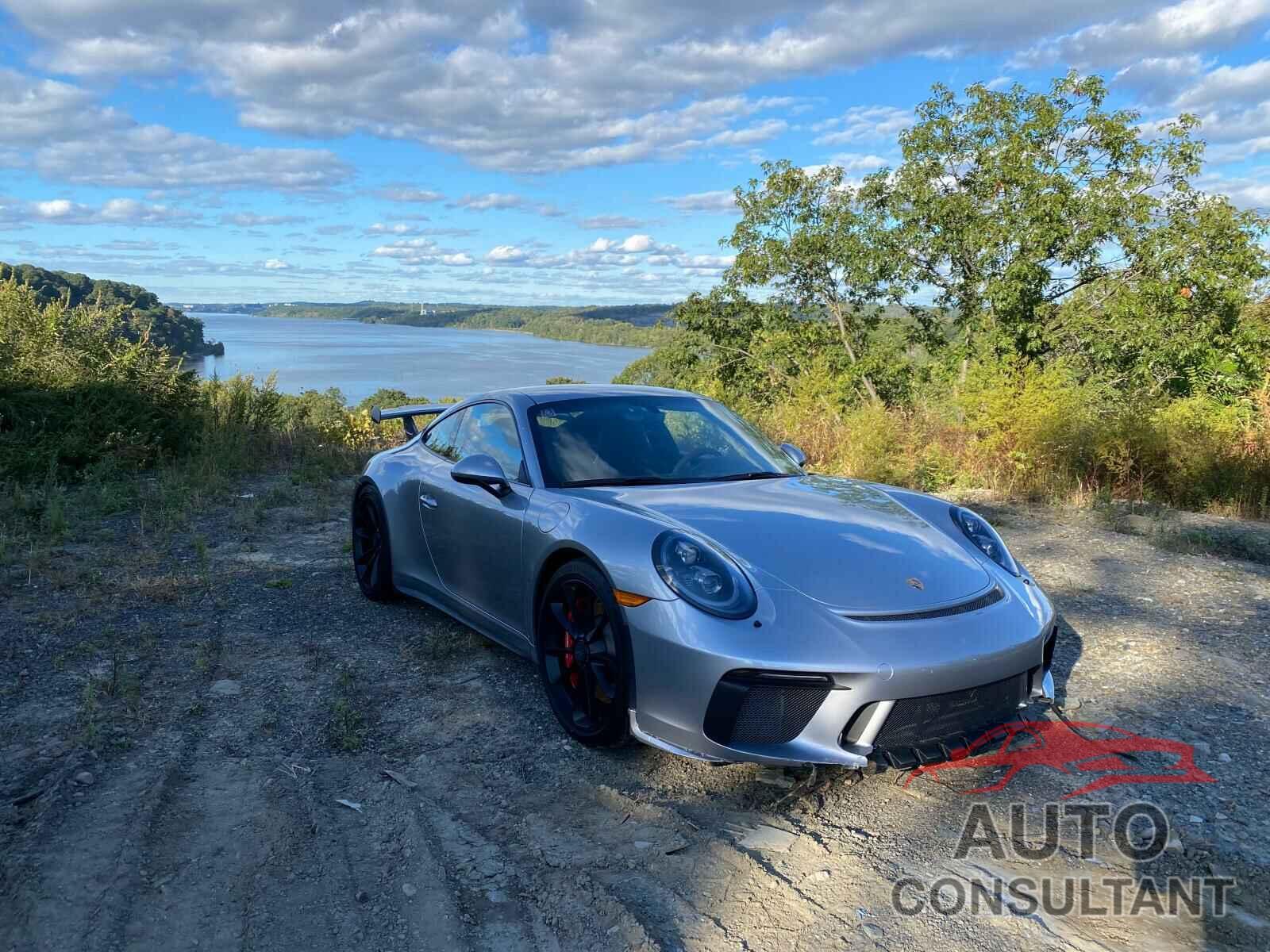 PORSCHE 911 2018 - WP0AC2A96JS175945