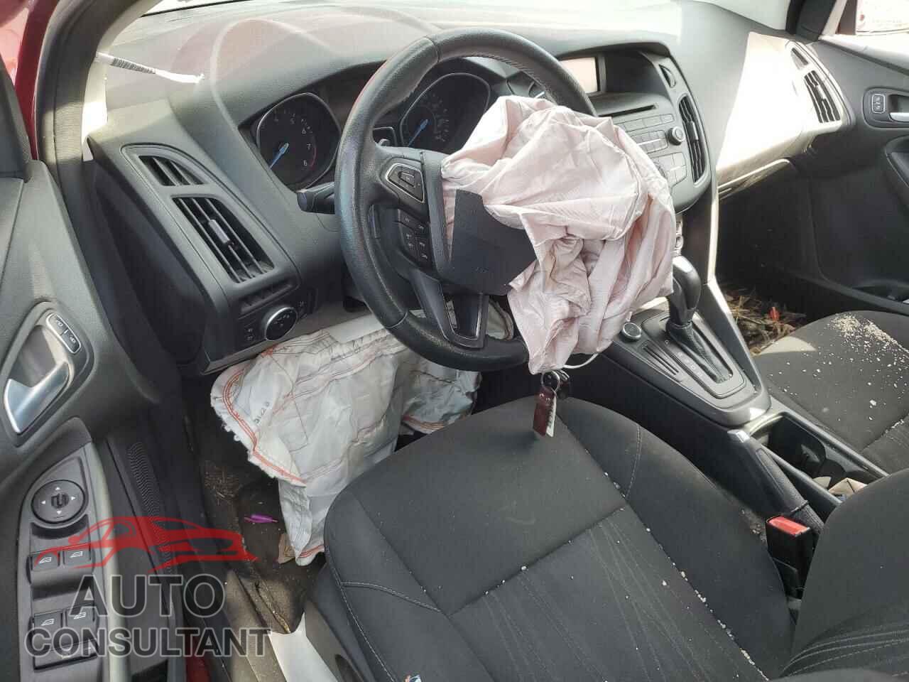 FORD FOCUS 2016 - 1FADP3K23GL397635
