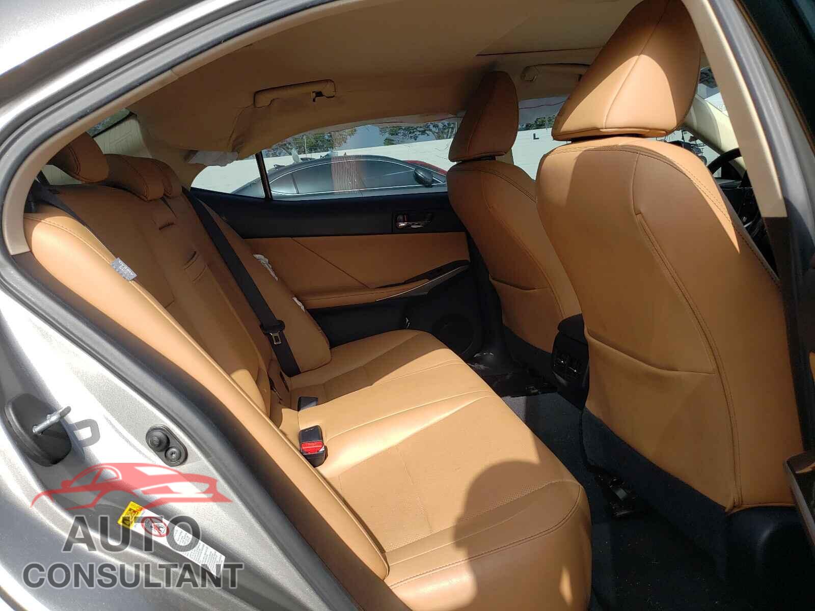 LEXUS IS 2016 - JTHBA1D26G5022930