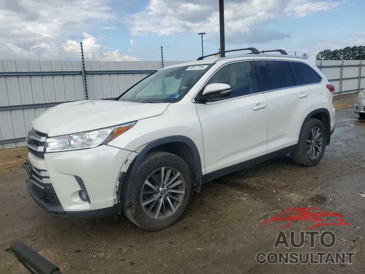 TOYOTA HIGHLANDER 2019 - 5TDJZRFHXKS596973