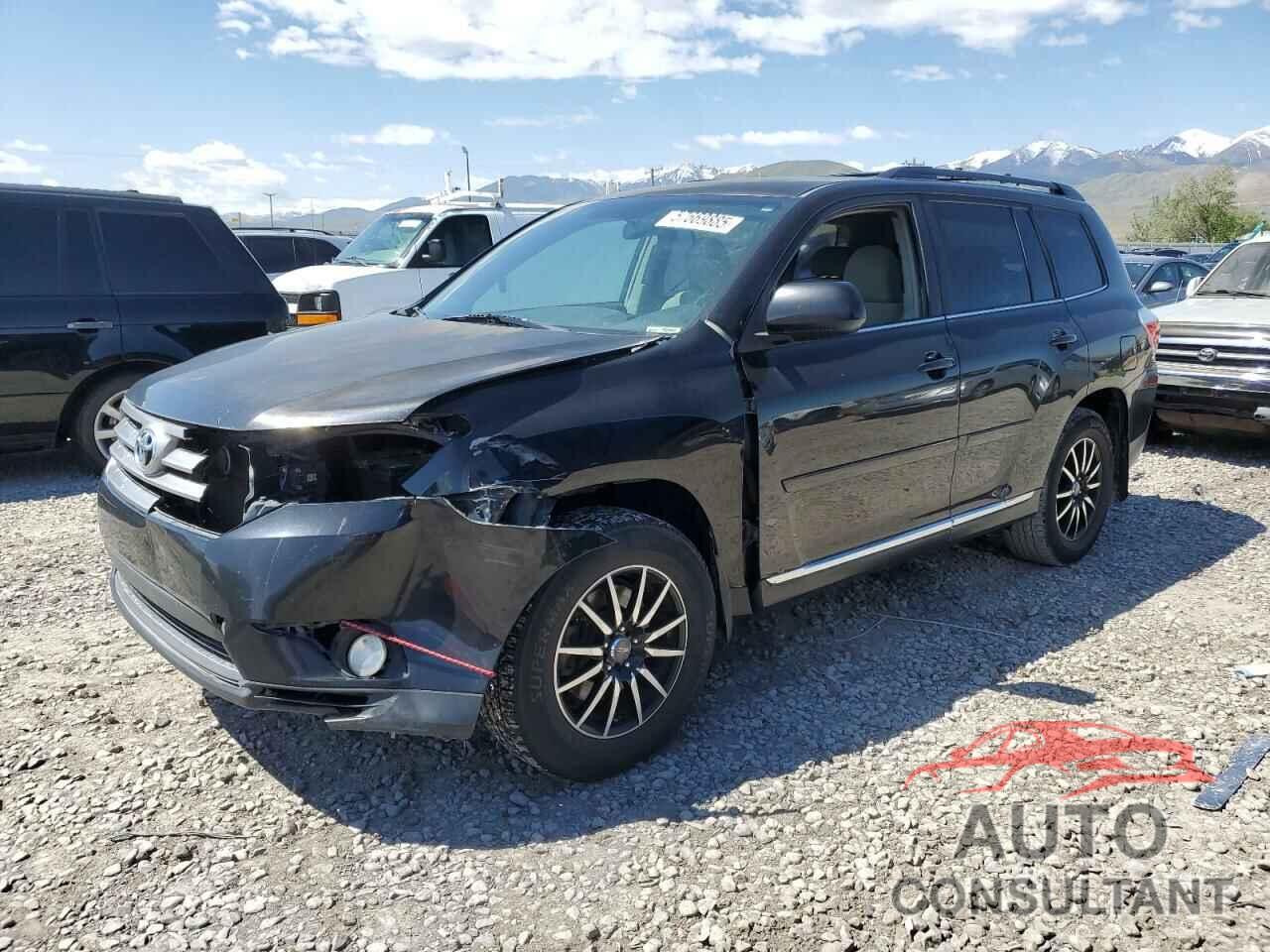 TOYOTA HIGHLANDER 2013 - 5TDBK3EHXDS194557