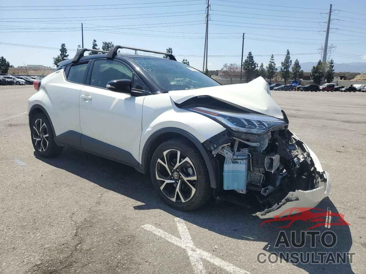 TOYOTA C-HR 2020 - JTNKHMBX0L1067730