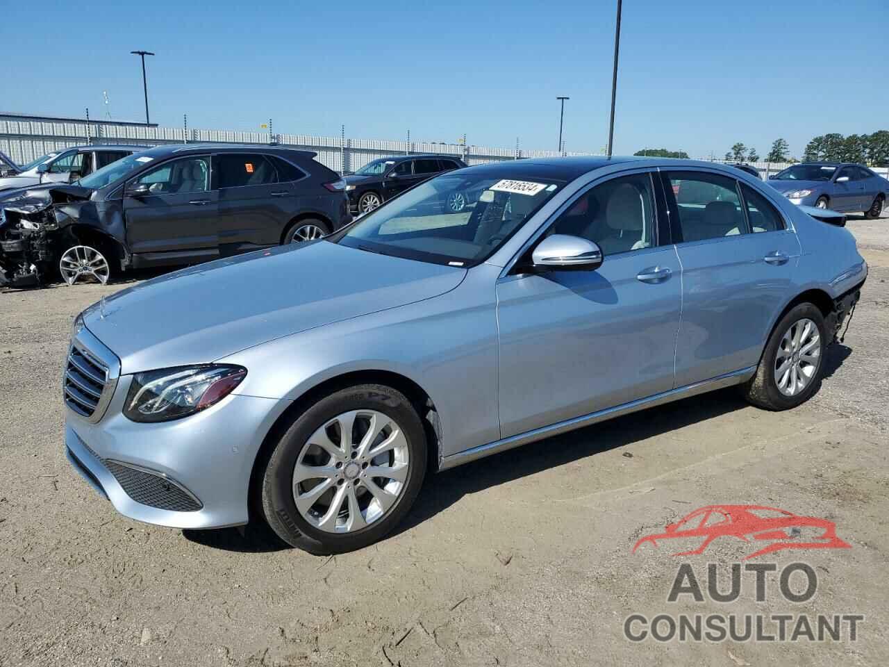 MERCEDES-BENZ E-CLASS 2017 - WDDZF4KB3HA152457