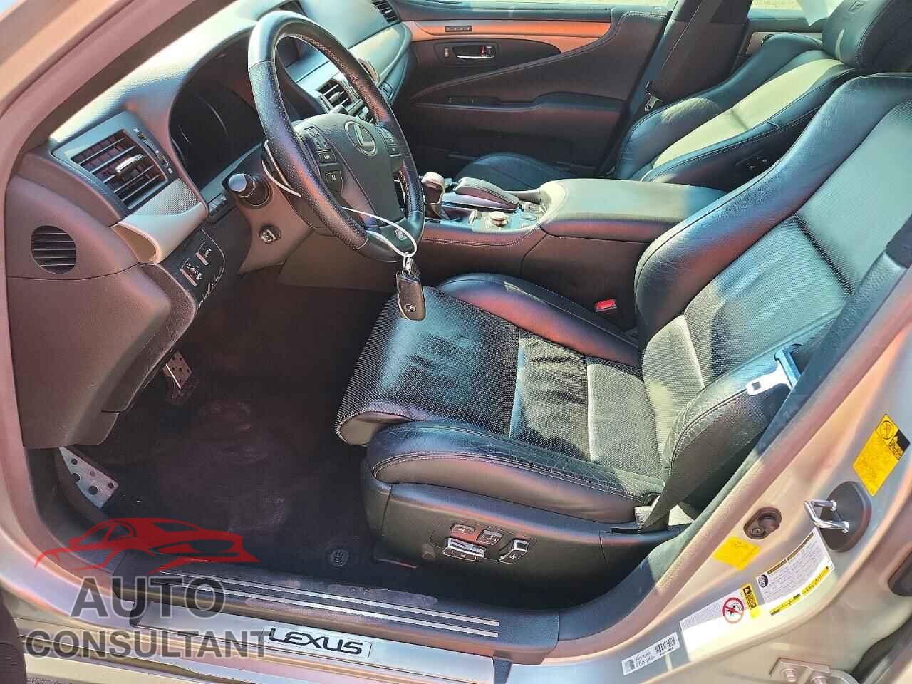 LEXUS LS460 2013 - JTHBL5EF5D5115937