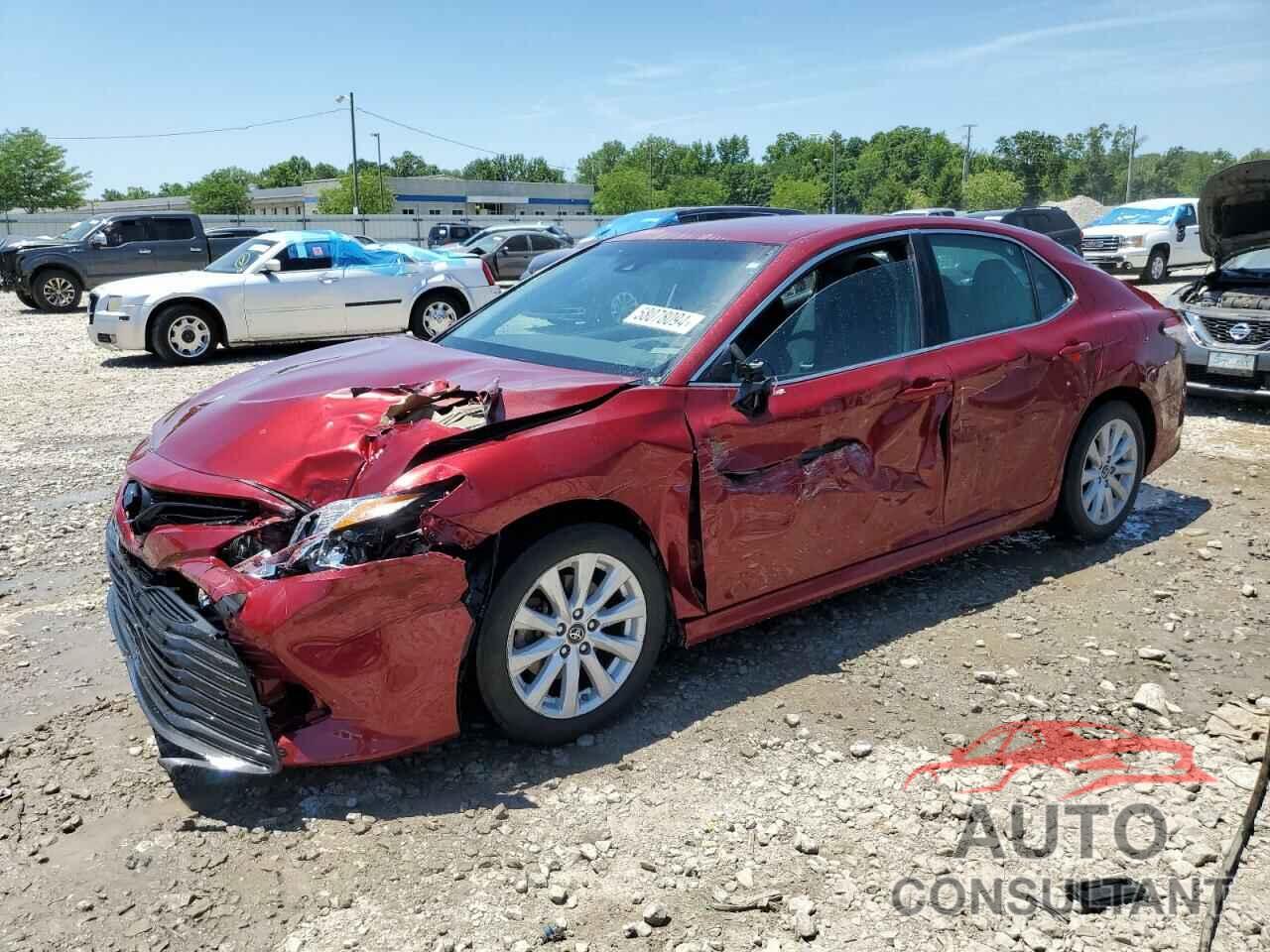 TOYOTA CAMRY 2018 - 4T1B11HK0JU643813