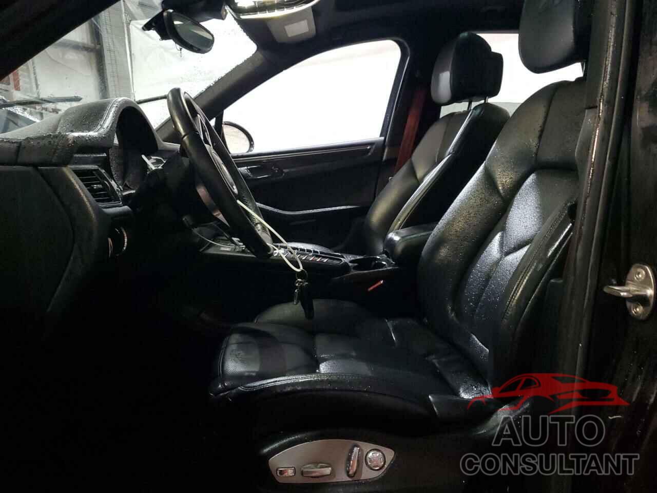 PORSCHE MACAN 2018 - WP1AG2A59JLB61094
