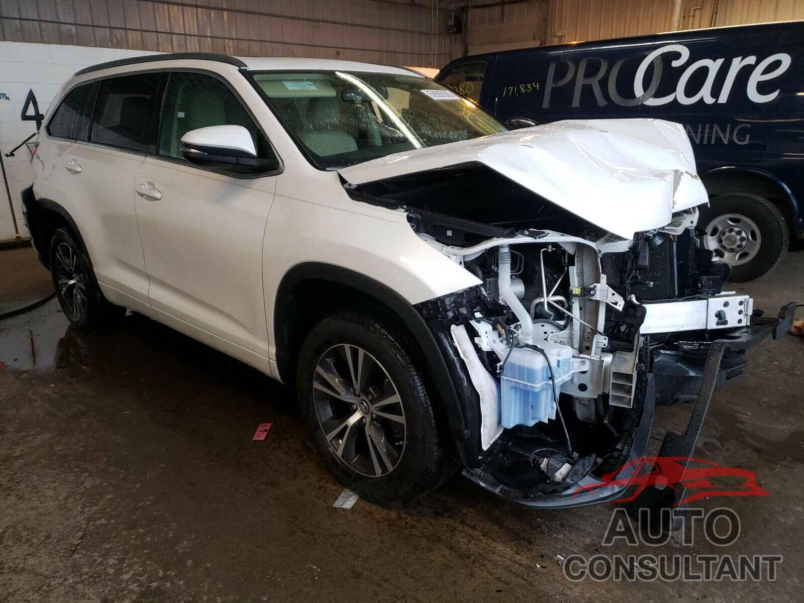 TOYOTA HIGHLANDER 2016 - 5TDKKRFH4GS129547