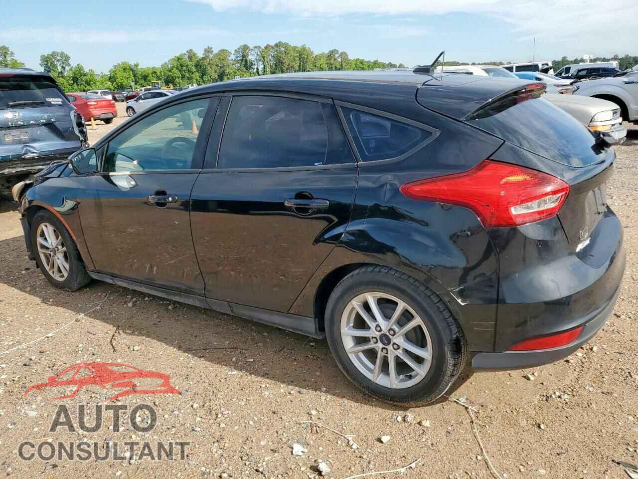 FORD FOCUS 2015 - 1FADP3K25FL210636