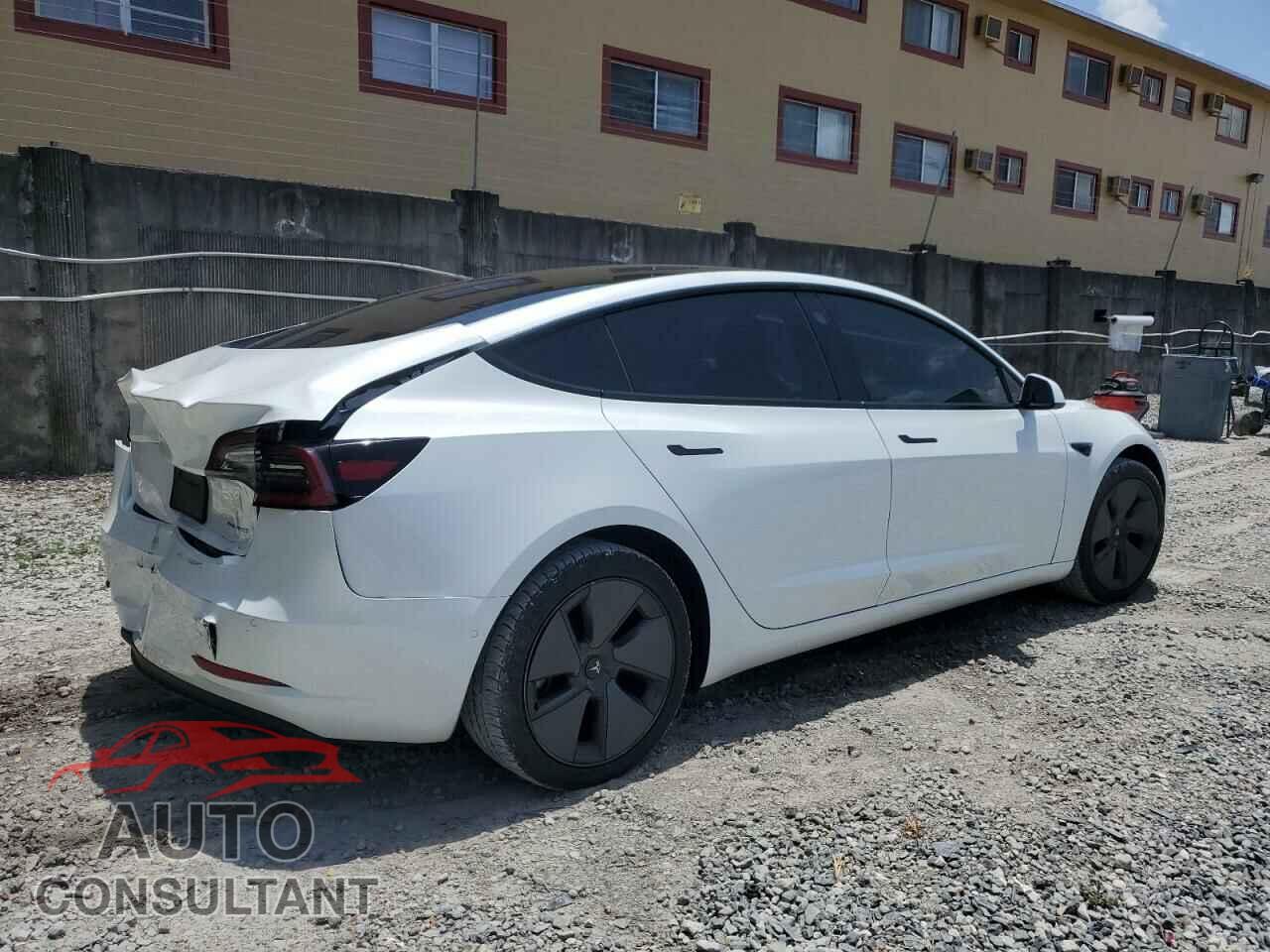 TESLA MODEL 3 2021 - 5YJ3E1EB2MF054518