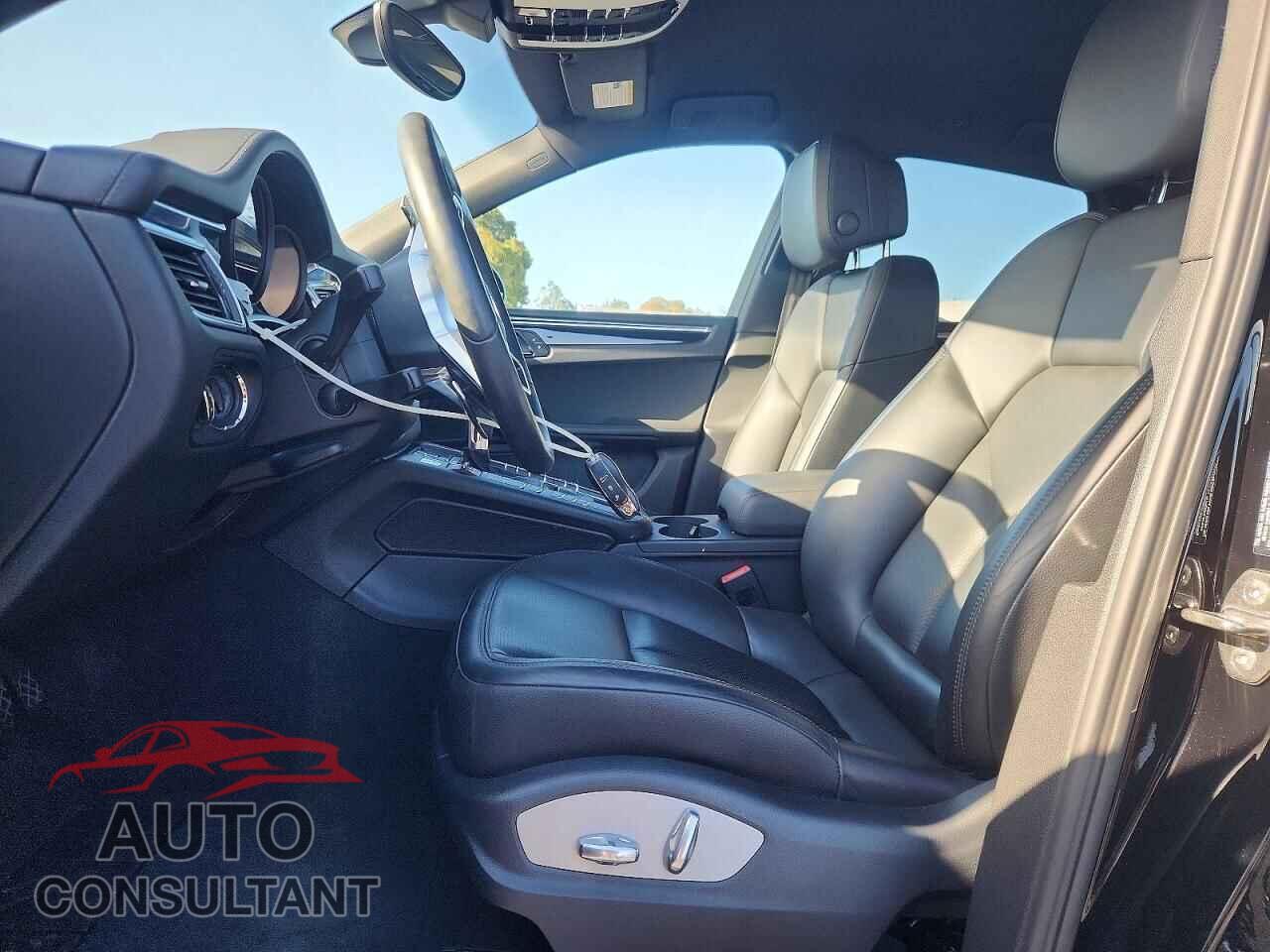 PORSCHE MACAN 2016 - WP1AB2A5XGLB50712