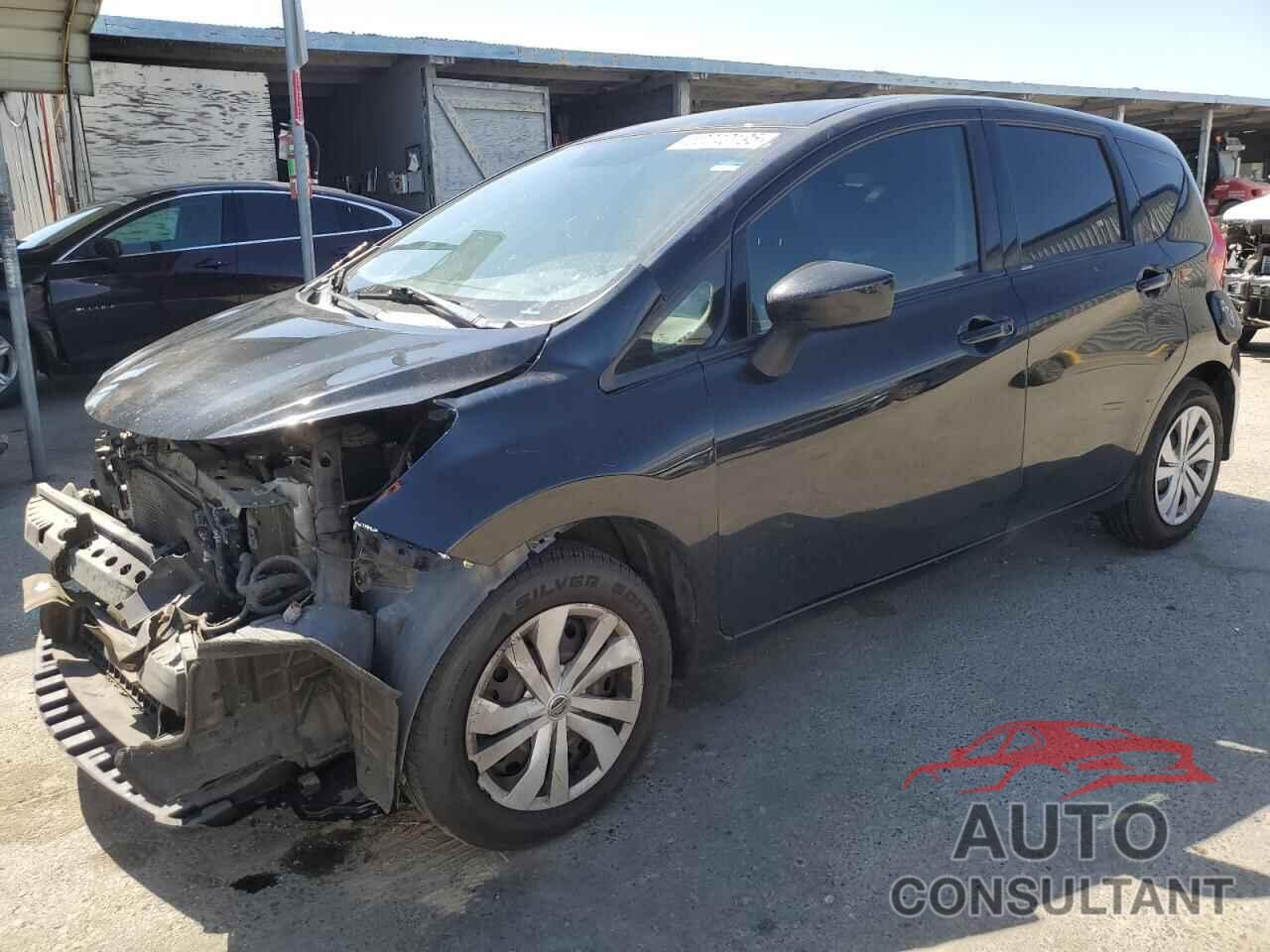 NISSAN VERSA 2018 - 3N1CE2CP5JL368765
