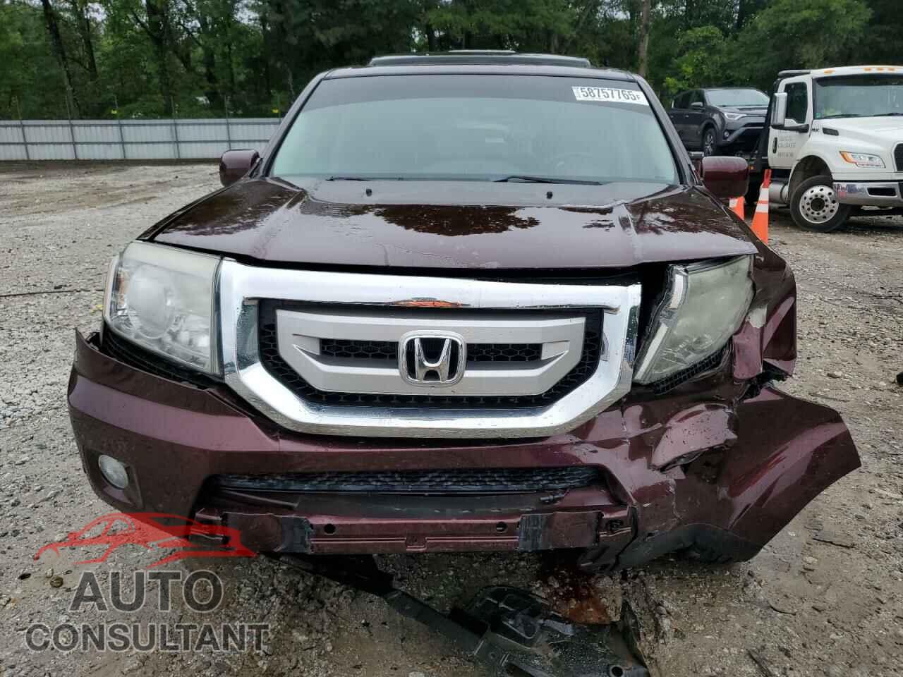HONDA PILOT 2011 - 5FNYF3H97BB026475