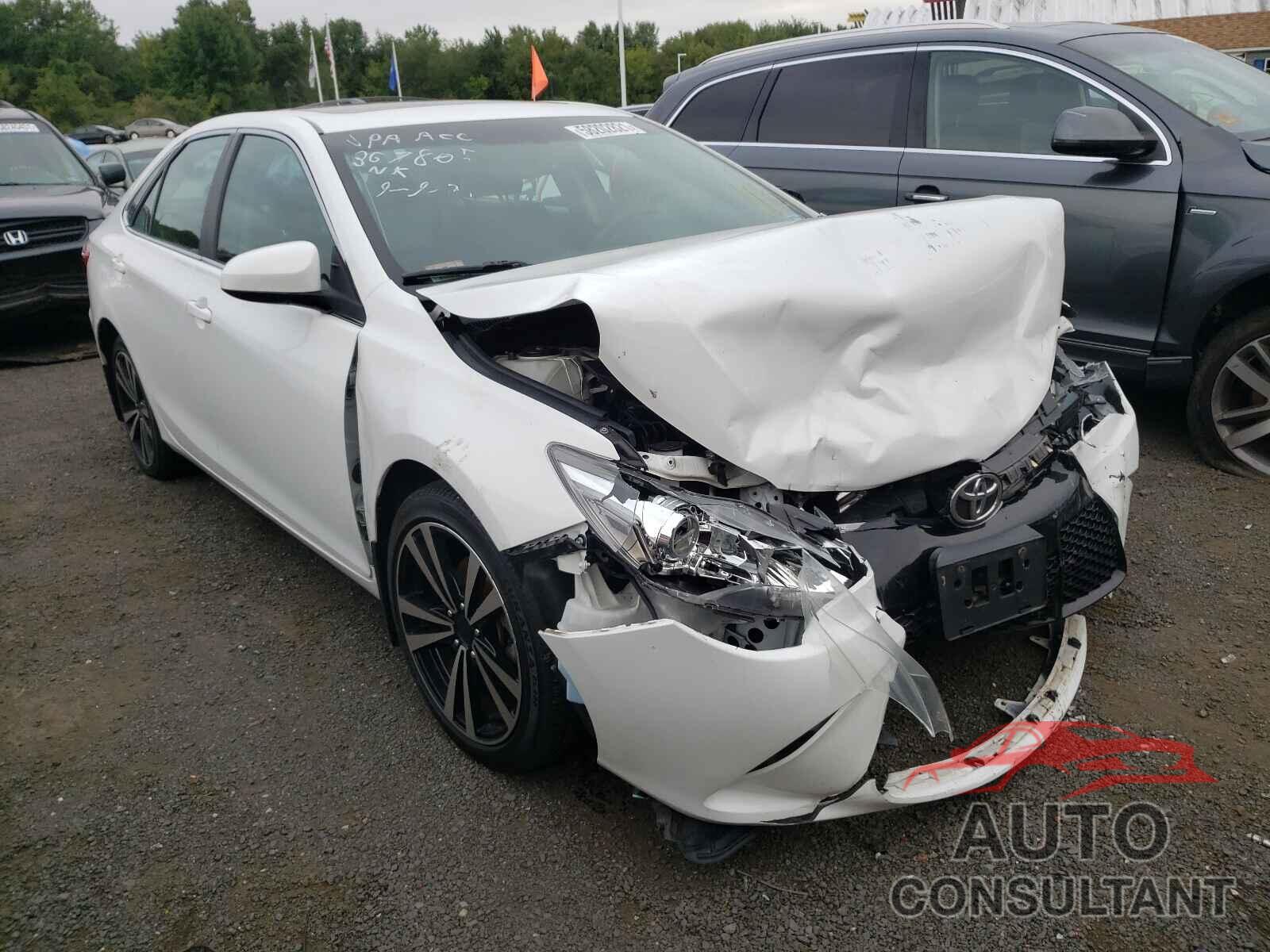 TOYOTA CAMRY 2016 - 4T1BF1FK5GU515385