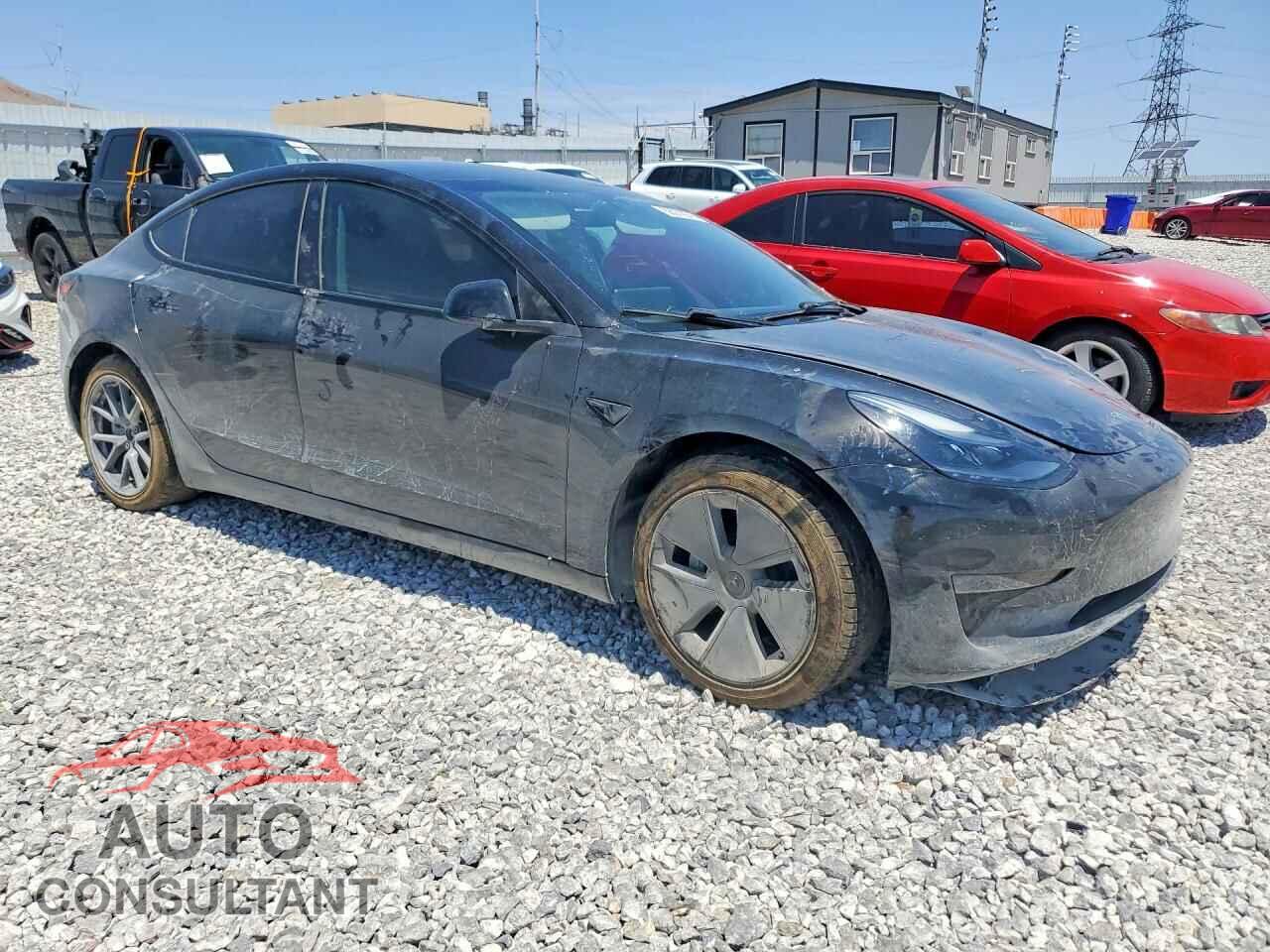 TESLA MODEL 3 2023 - 5YJ3E1EA7PF462721