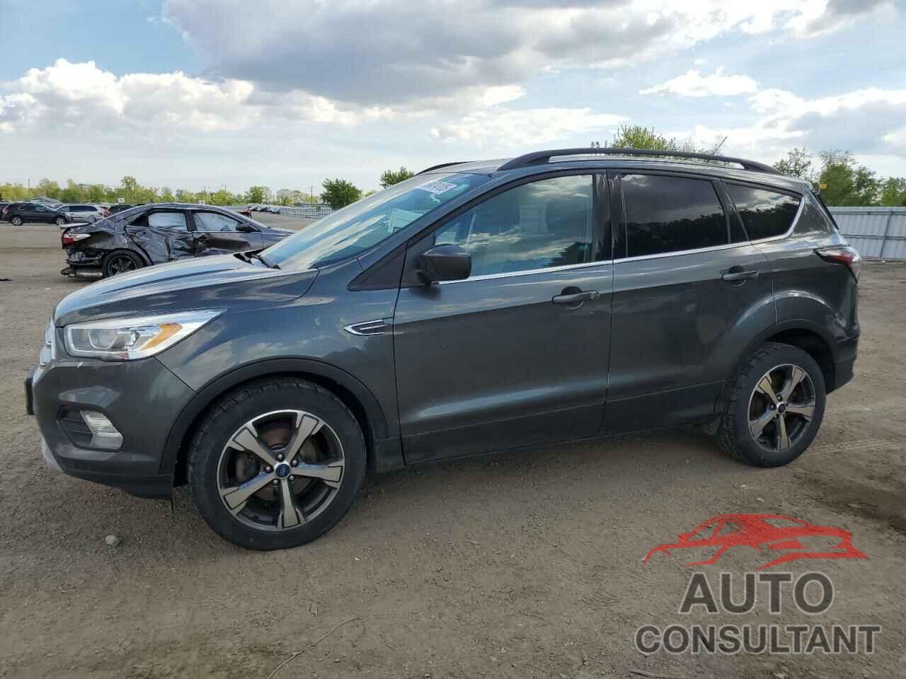 FORD ESCAPE 2017 - 1FMCU0GD5HUA67154