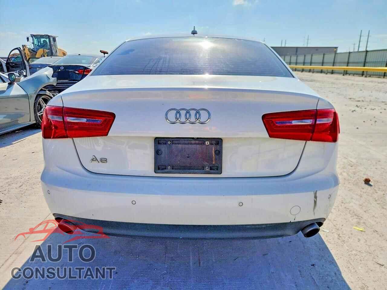 AUDI A6 2012 - WAUDFAFC5CN146549