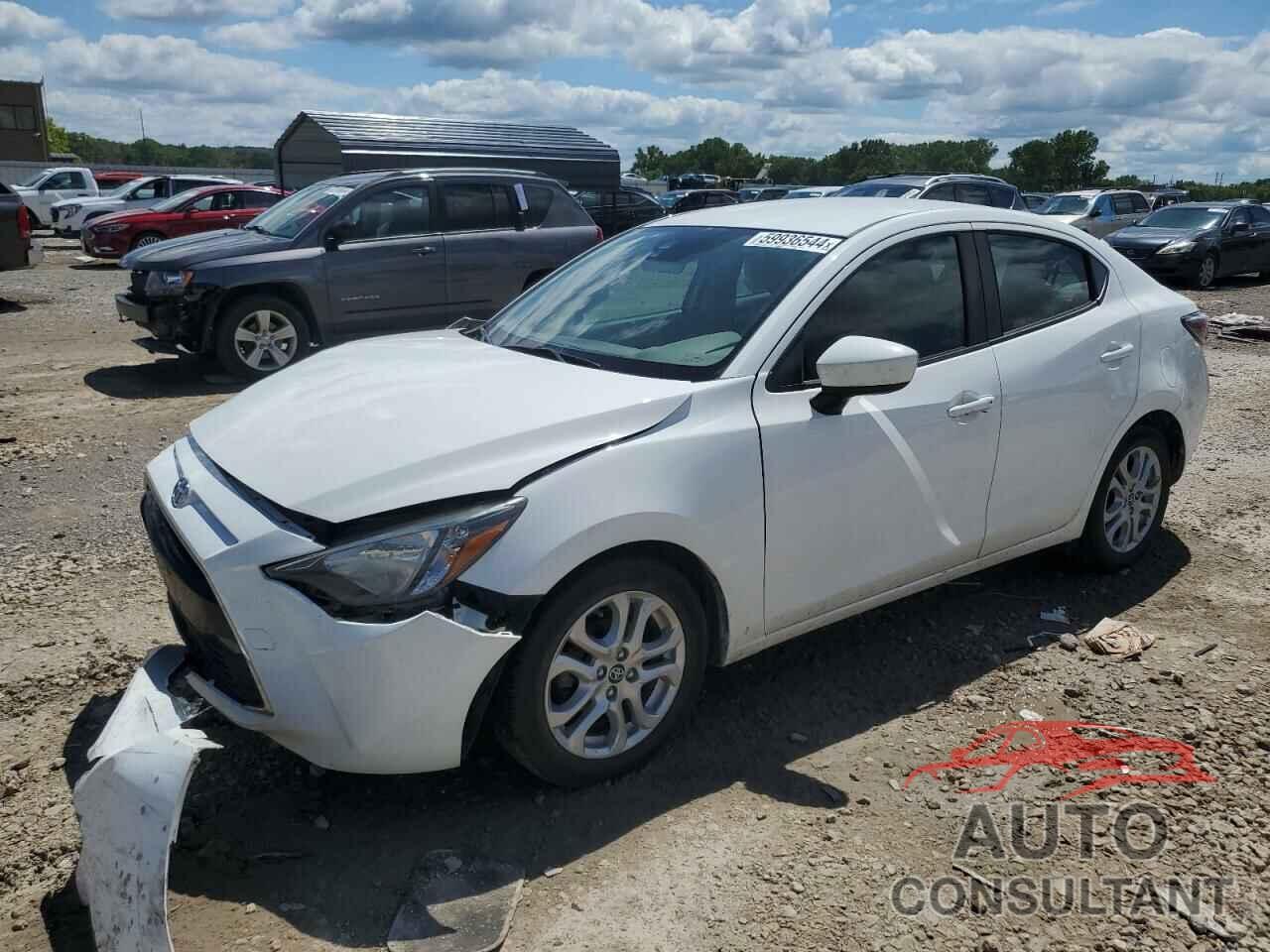 TOYOTA YARIS 2017 - 3MYDLBYV0HY190440