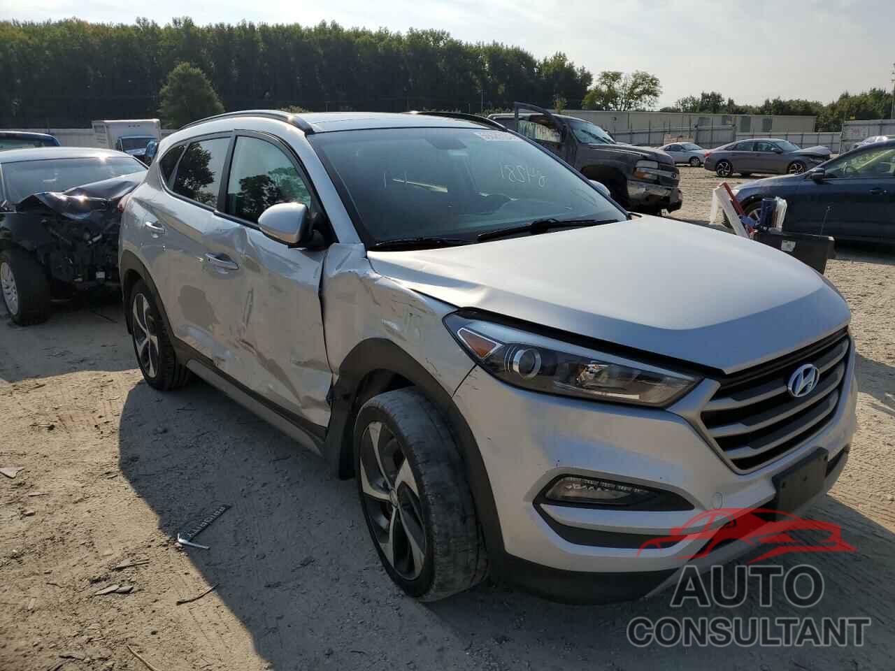 HYUNDAI TUCSON 2018 - KM8J33A24JU798585