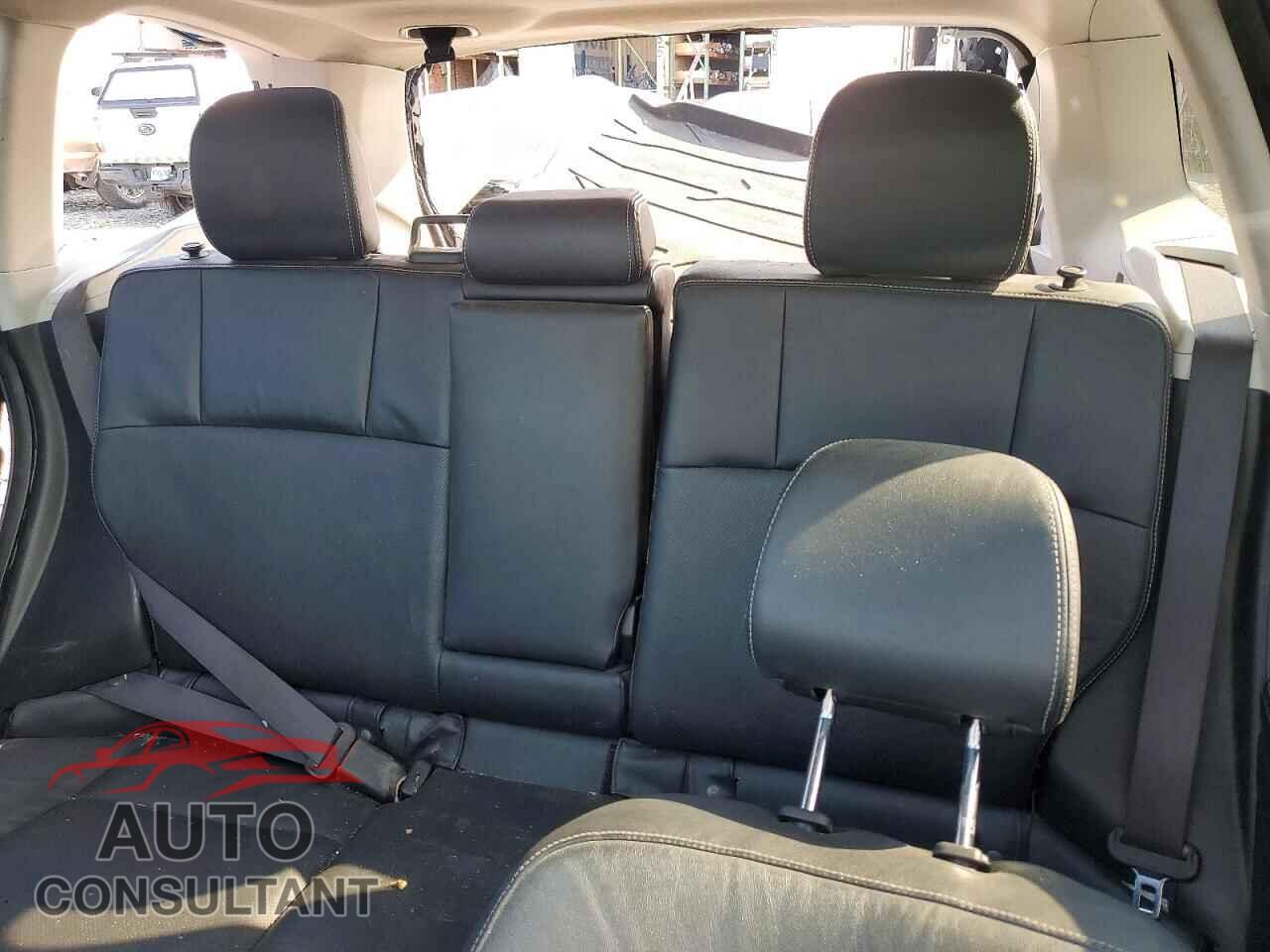 SUBARU FORESTER 2015 - JF2SJAUC0FH420630