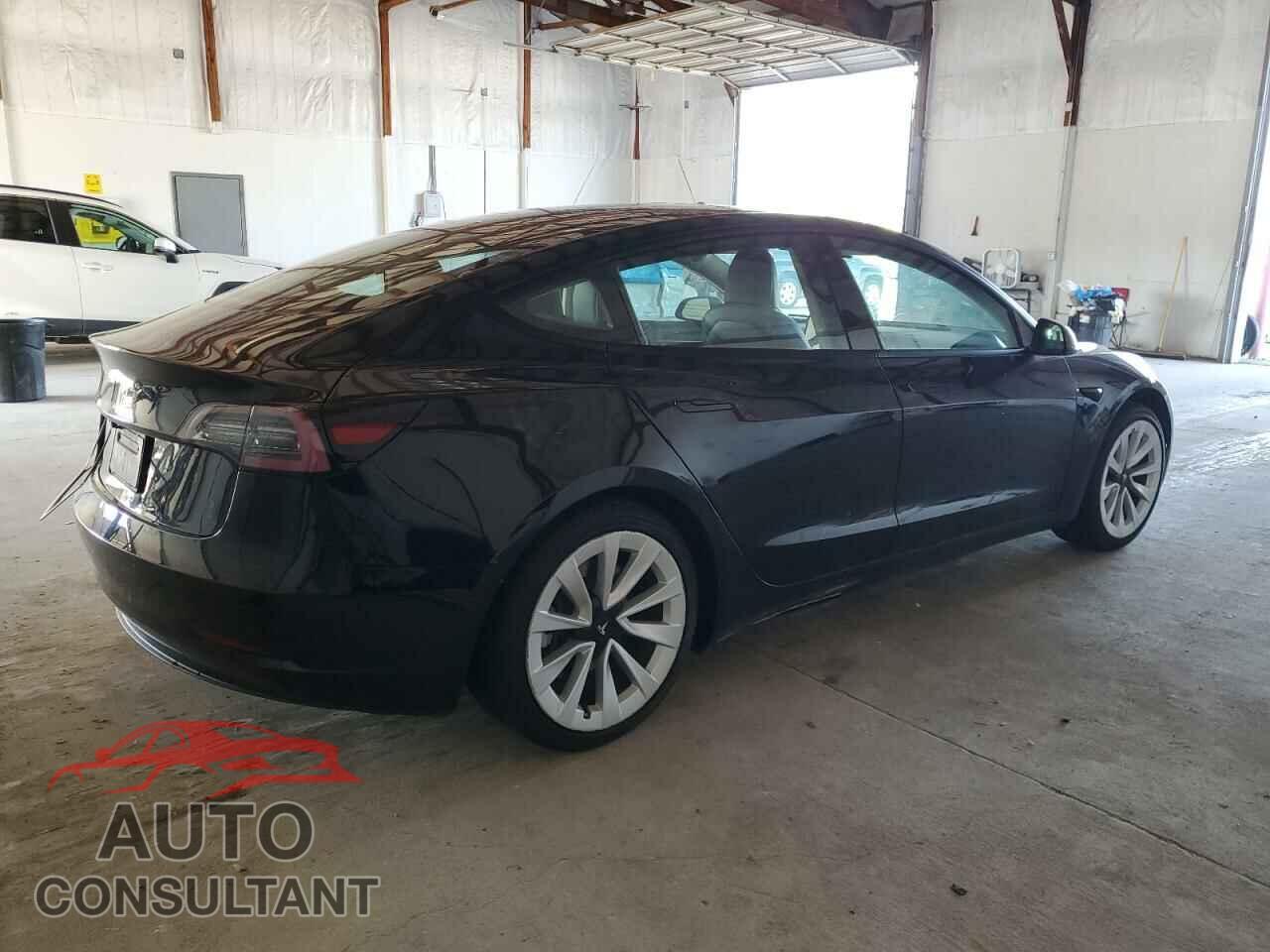 TESLA MODEL 3 2022 - 5YJ3E1EA2NF189863