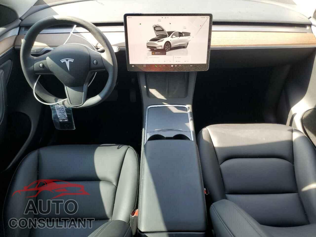 TESLA MODEL Y 2024 - 7SAYGDED6RF109727