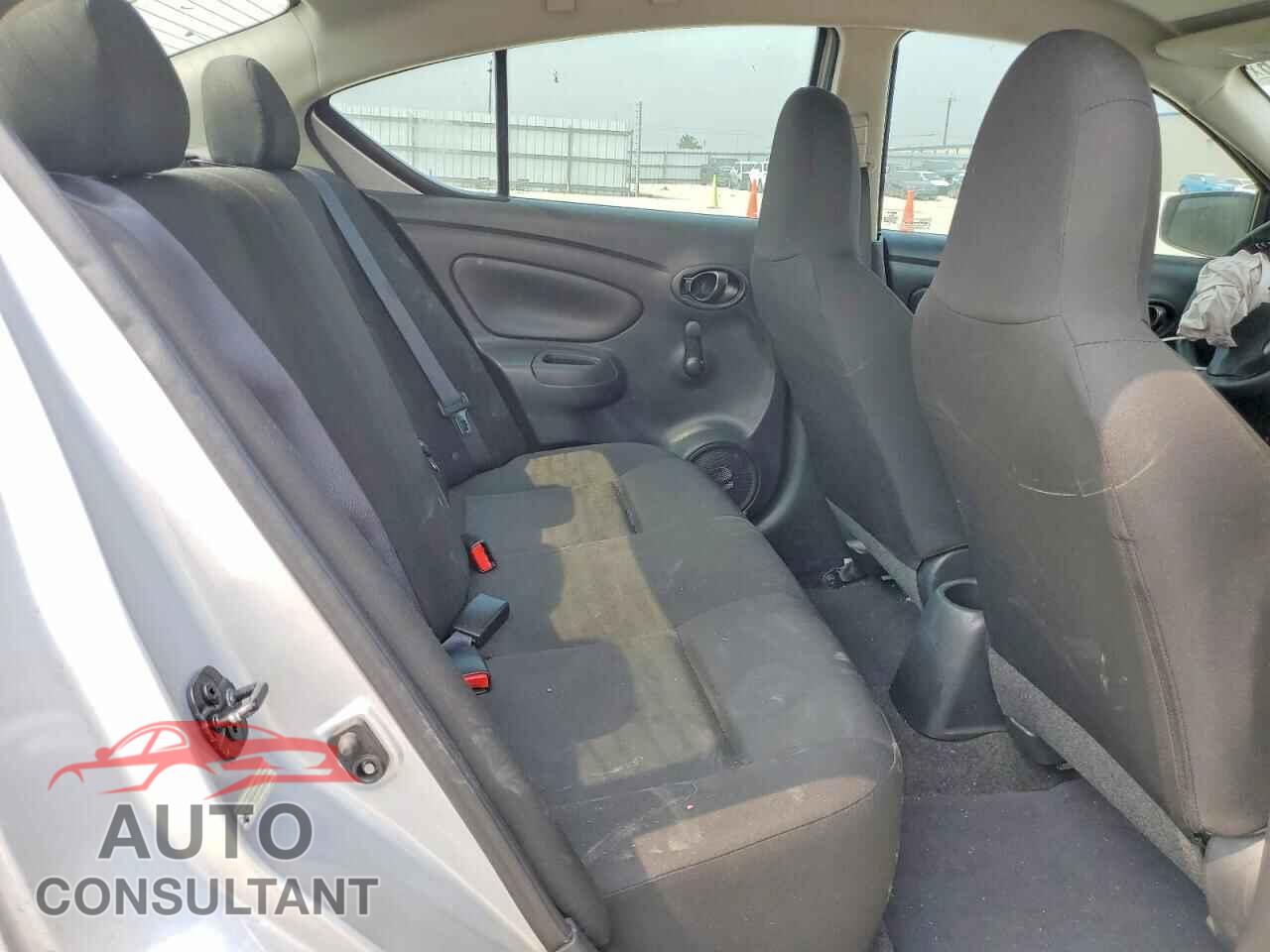 NISSAN VERSA 1.6 2017 - 3N1CN7AP3HL824529