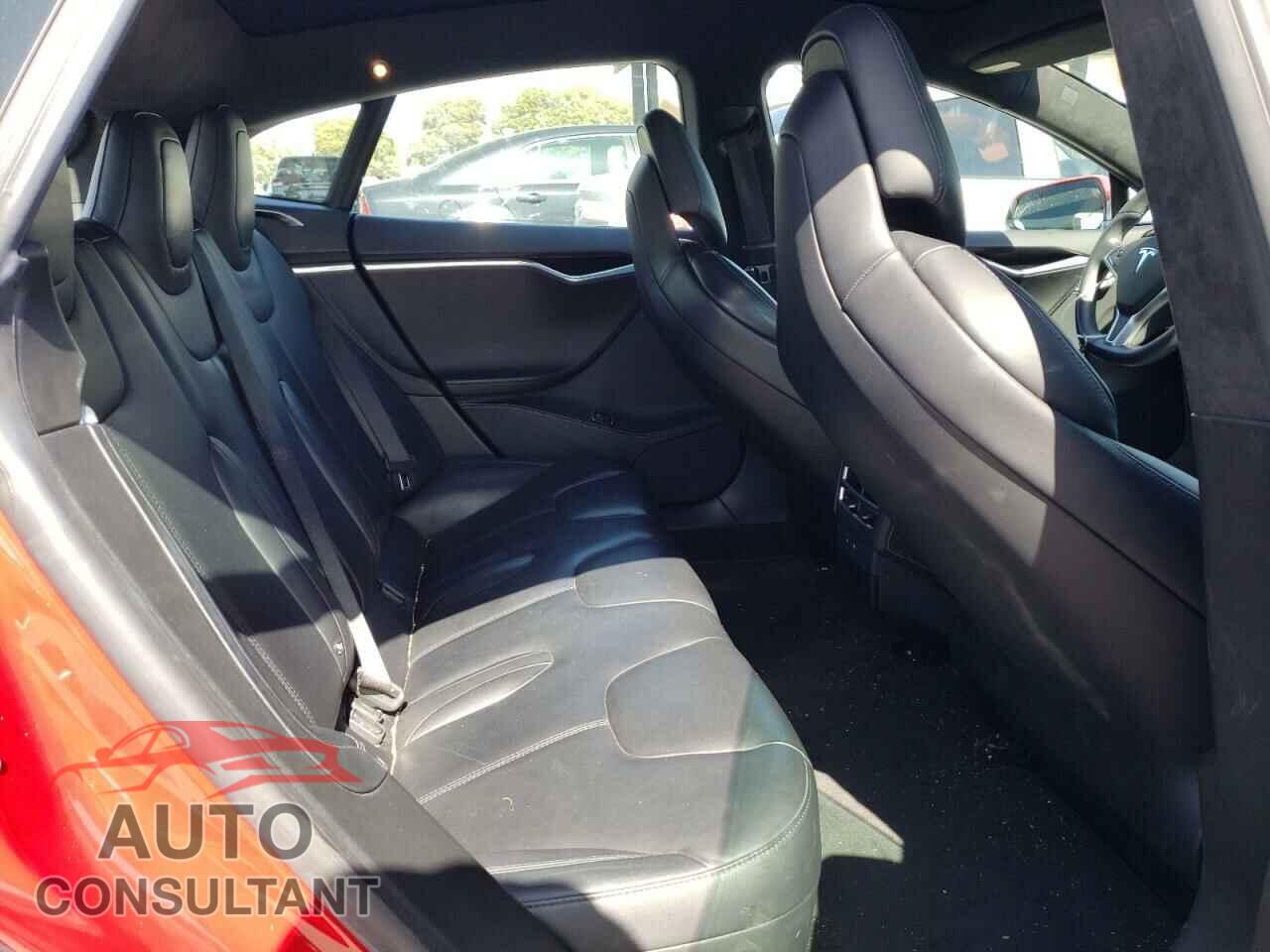 TESLA MODEL S 2017 - 5YJSA1E15HF198732