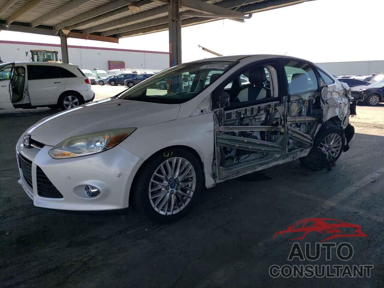 FORD FOCUS 2012 - 1FAHP3H23CL206301