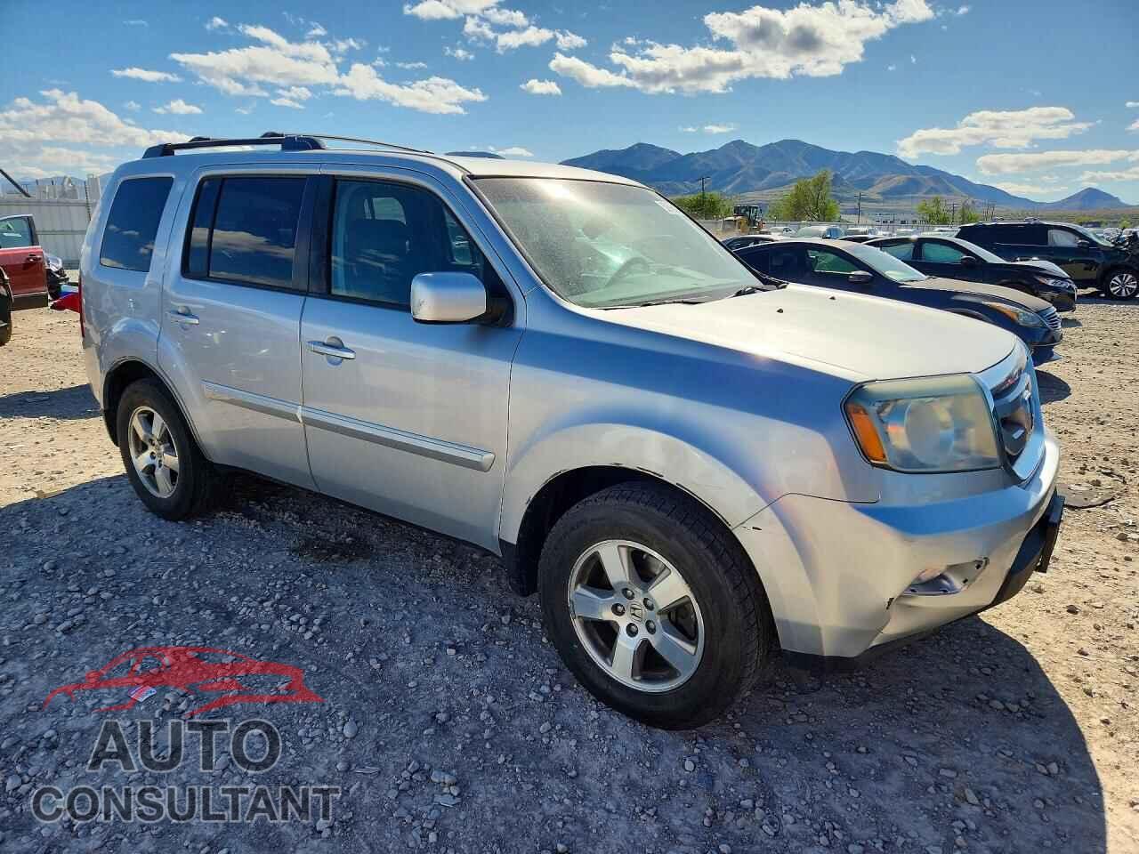 HONDA PILOT 2011 - 5FNYF4H60BB077117