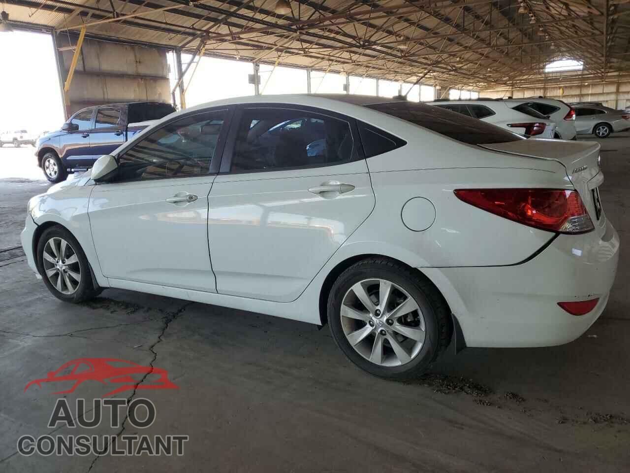 HYUNDAI ACCENT 2013 - KMHCU4AE8DU412406
