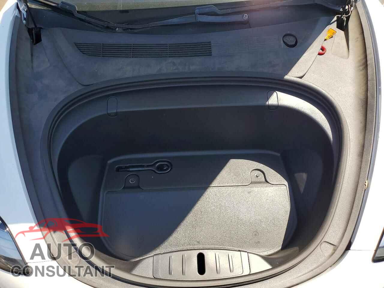 TESLA MODEL 3 2019 - 5YJ3E1EAXKF401243