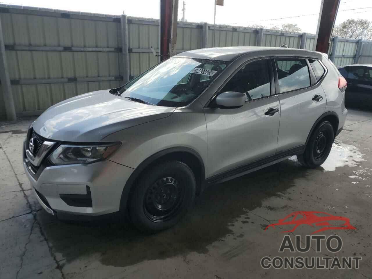 NISSAN ROGUE 2017 - KNMAT2MT5HP537641