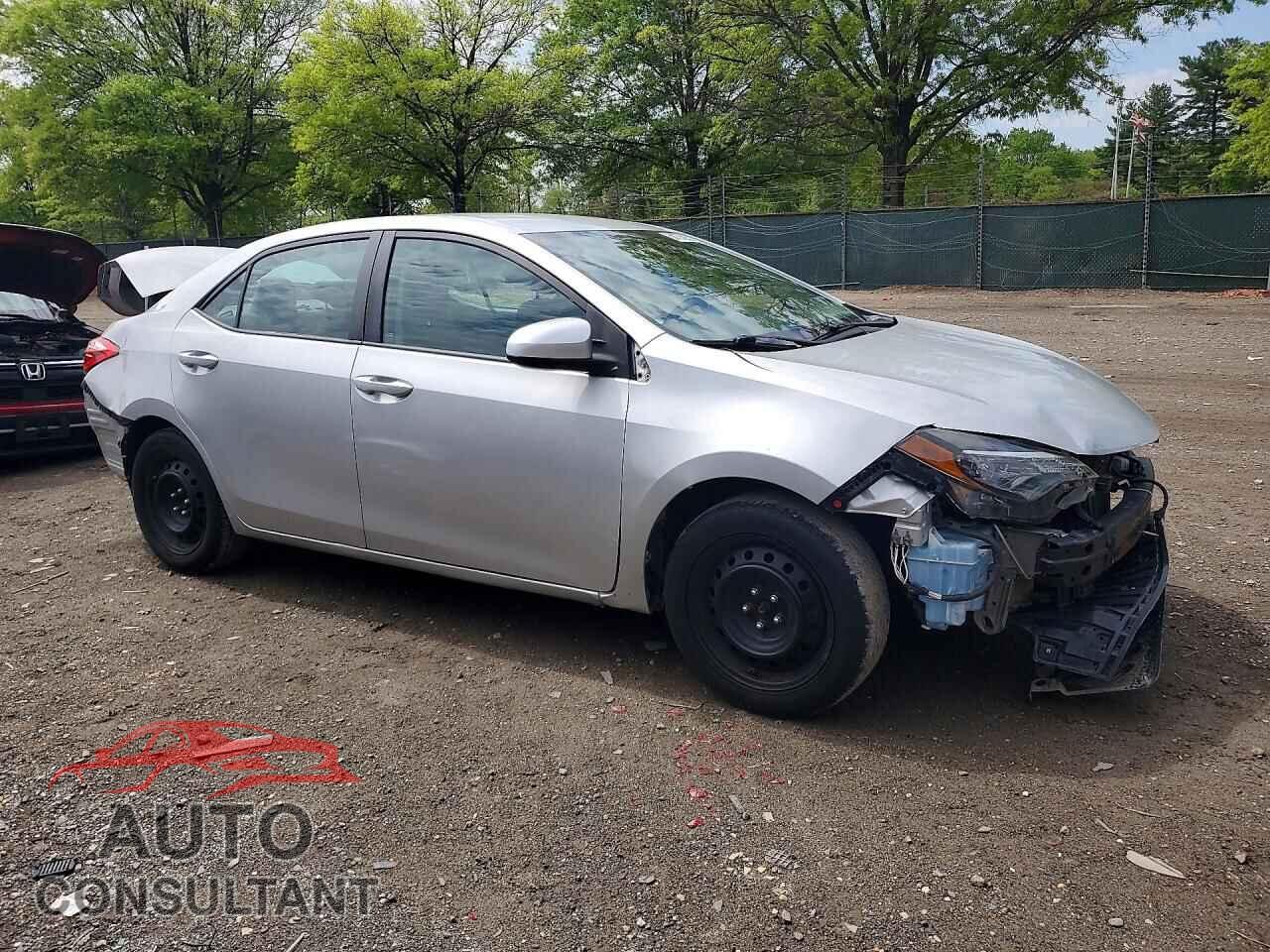 TOYOTA COROLLA 2017 - 5YFBURHEXHP683053